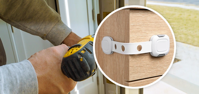 Childproof Sliding Door Locks in Garnet, CA