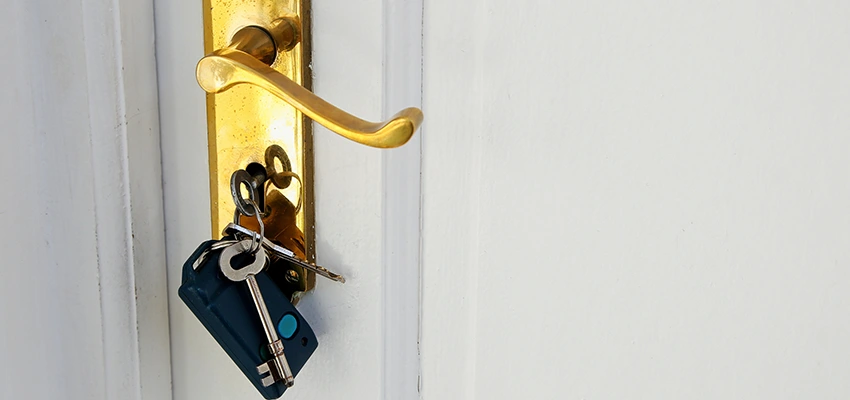 Broken Door Key Extraction in Garnet, CA